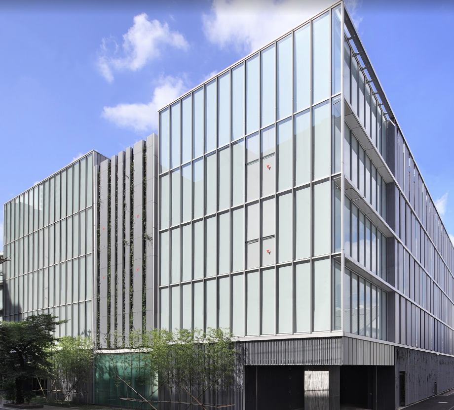 xtom tokyo